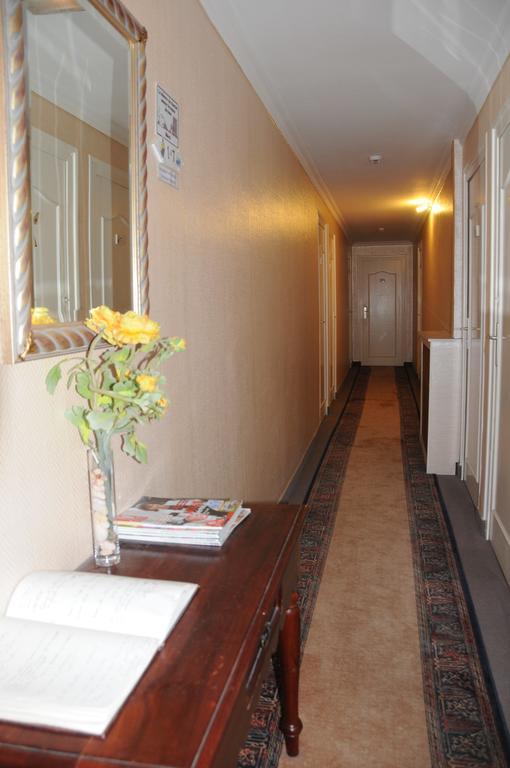 Hotel De Touraine 圣纳泽尔 客房 照片